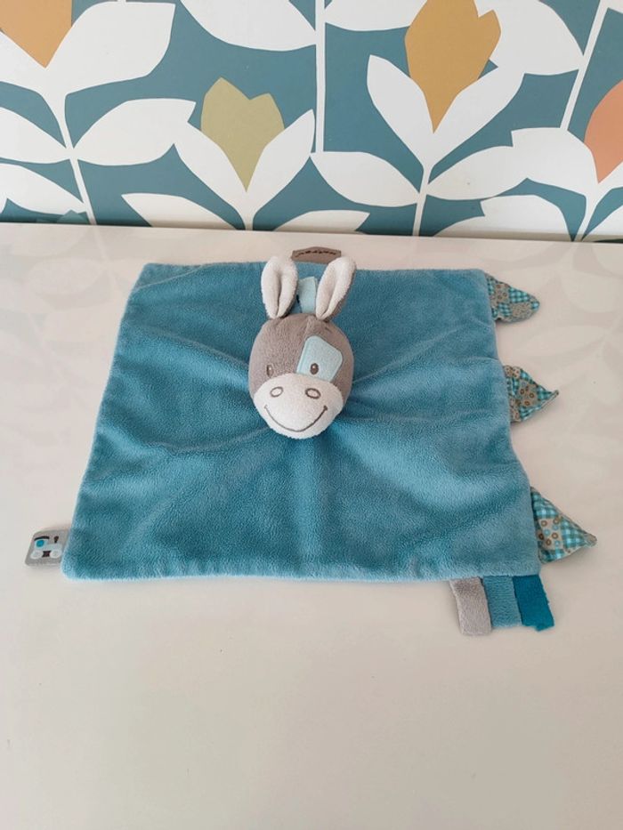 Doudou plat âne nattou