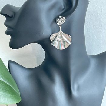Boucles d'oreilles, pendantes et imposantes en acier inoxydable argenté et hypoallergénique