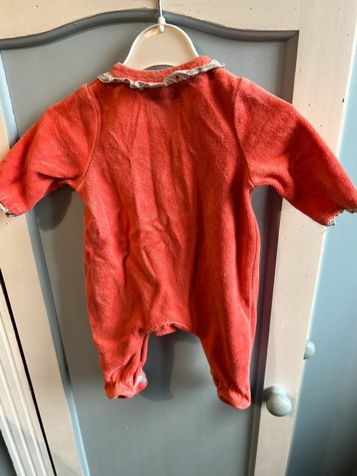 Pyjama corail , 1 mois sucre d’orge - photo numéro 4
