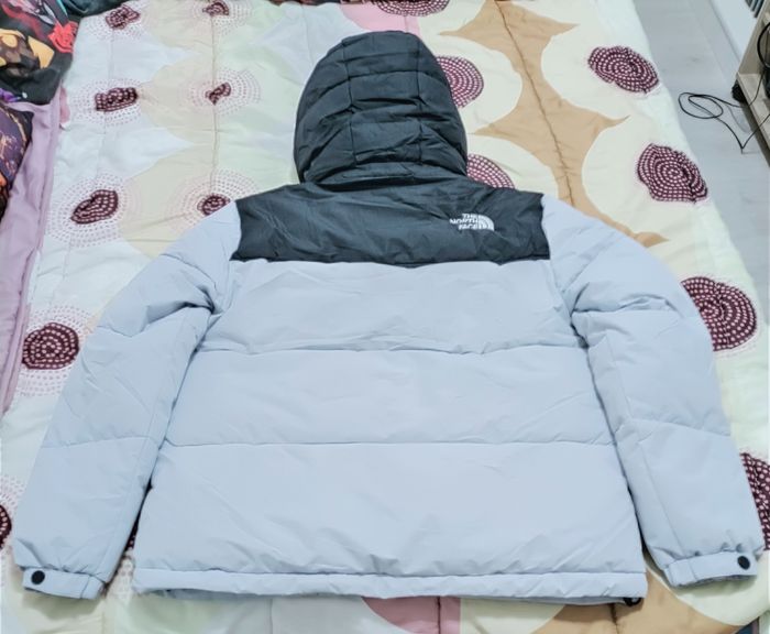 Doudoune The North Face taille M - photo numéro 4