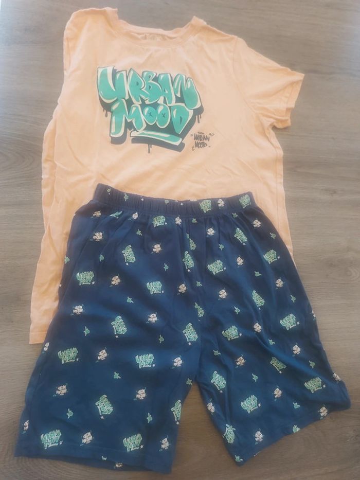 Pyjama 14 ans Porté 1 fois