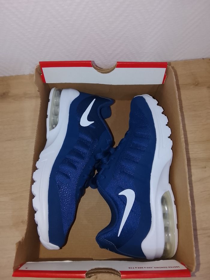 Nike air Max invigor taille 39 - photo numéro 6