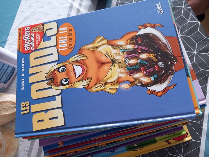 Les blondes bds - photo numéro 2