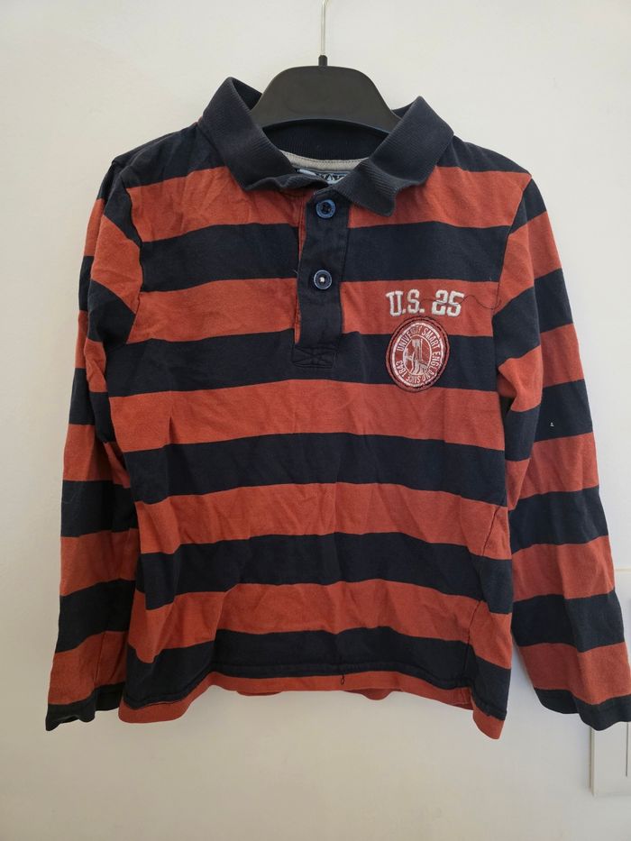 Polo à rayures rouge & bleu marine à manches longues taille 6 ans