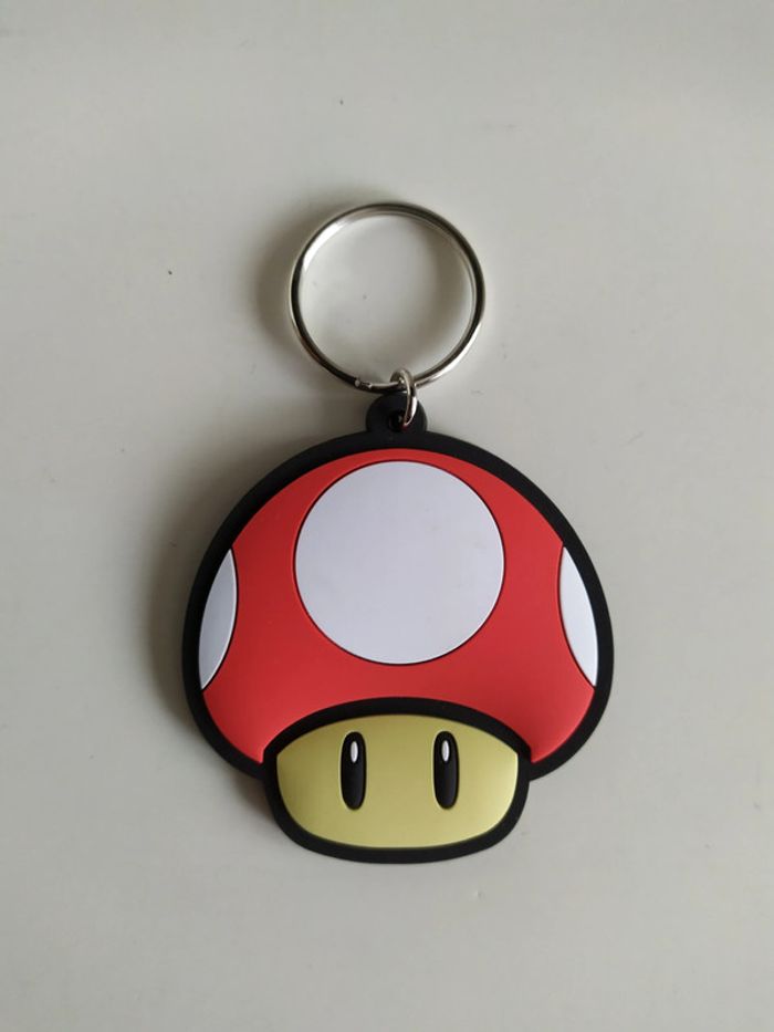 Porte-clés Nintendo super Mario Toad neuf