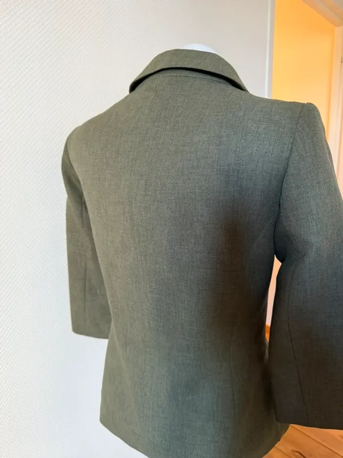 Chemisier vintage vert kaki en très bon état taille 38 pure et simple - photo numéro 5