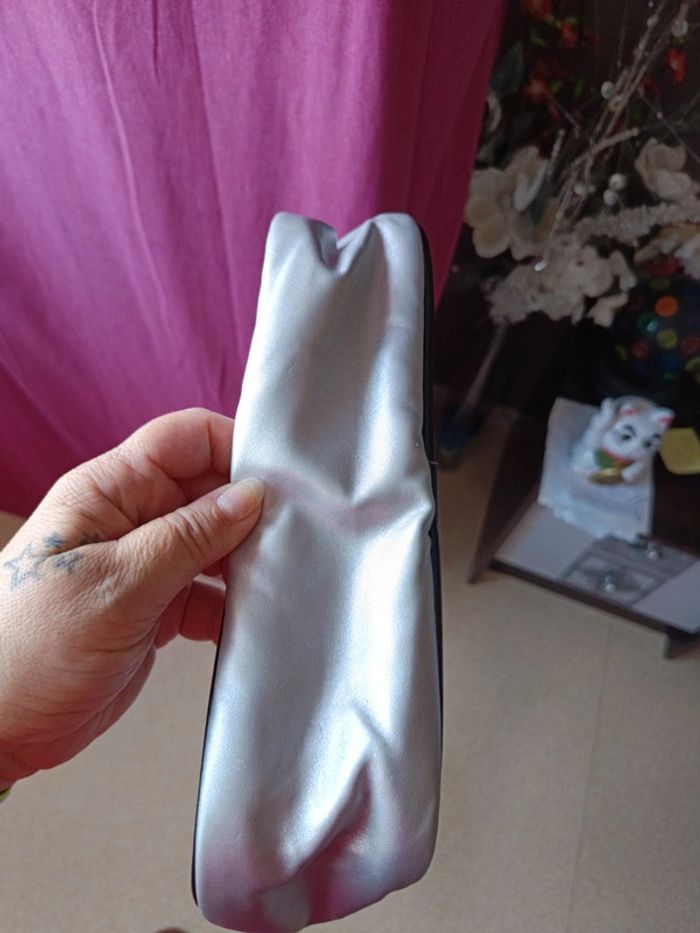 Sac à bandoulière réglable 33cmX25cmX7cm - photo numéro 3