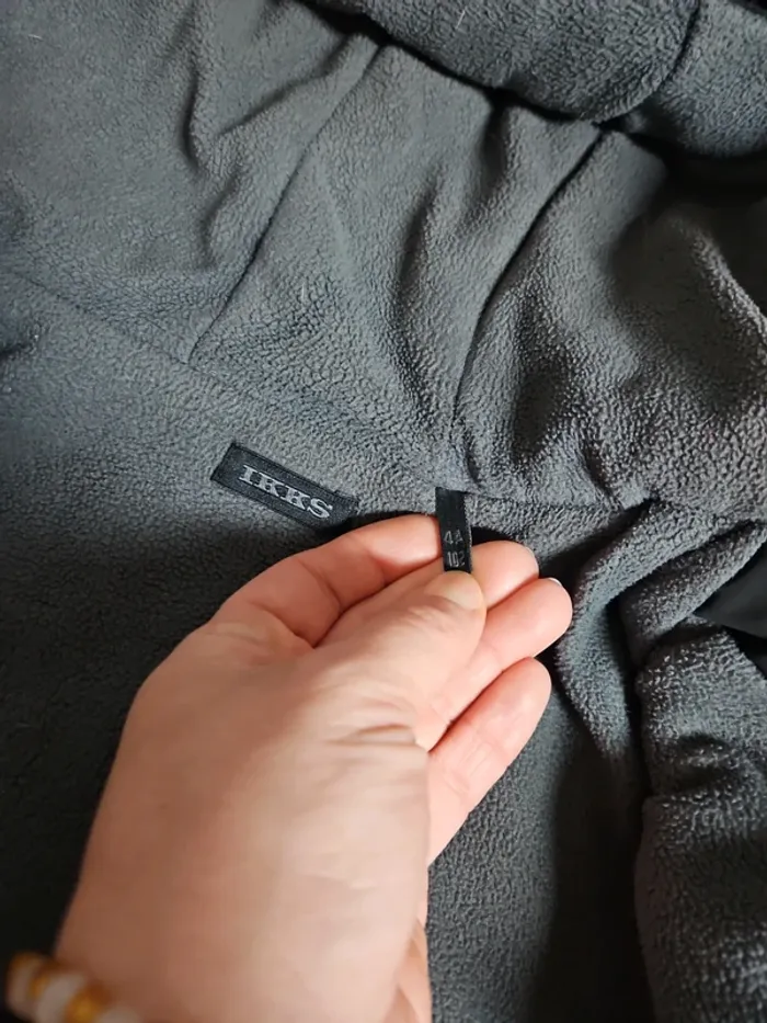 Blouson noir garçon 4 ans ikks - photo numéro 5