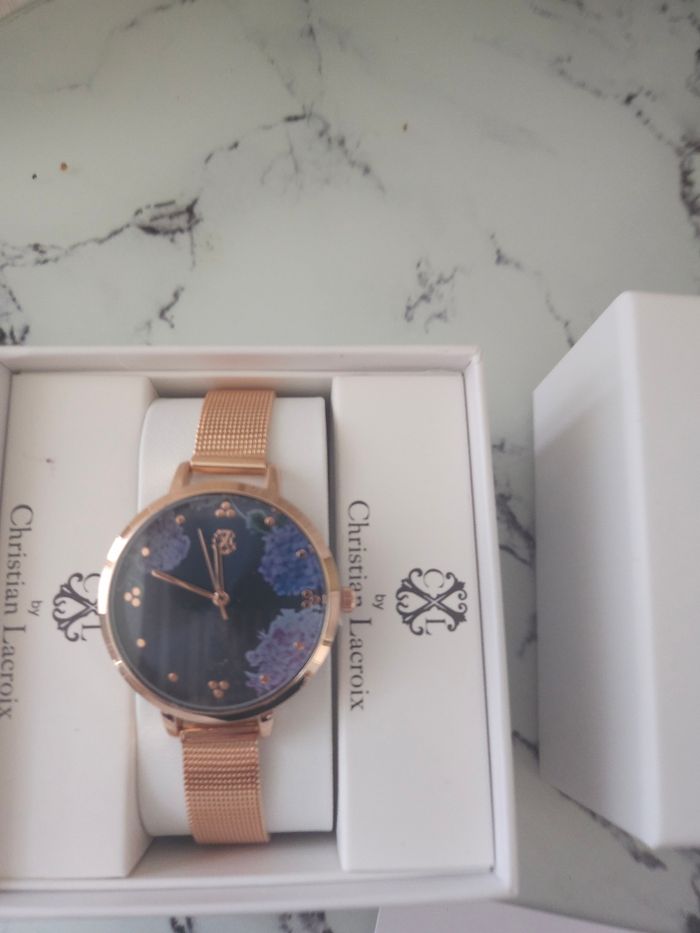 Montre quartz alliage doré rose - photo numéro 3