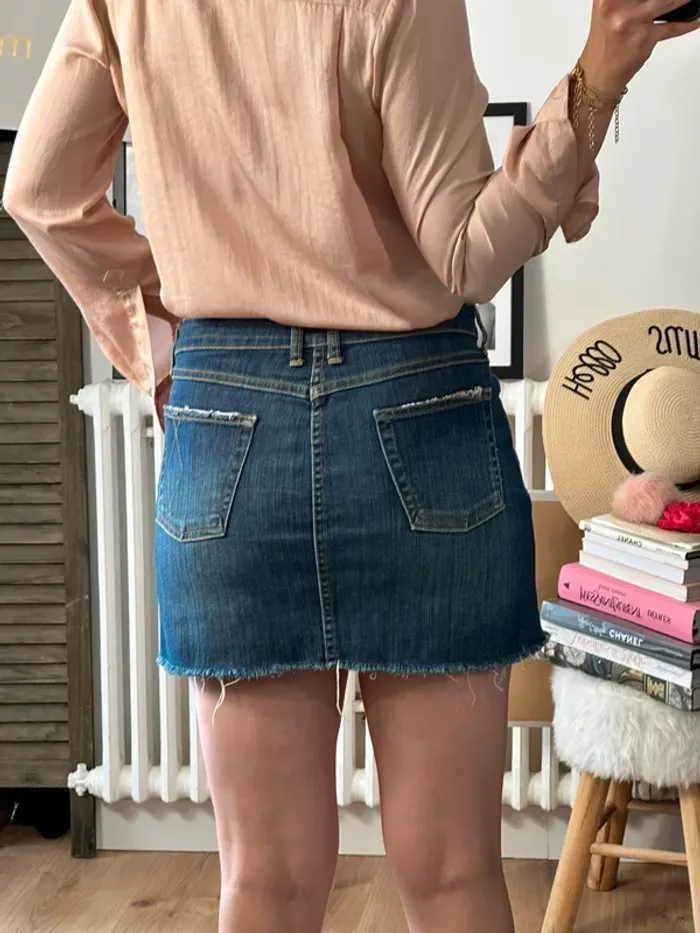 Mini jupe en jean Thomas Burberry taille 40 - photo numéro 2