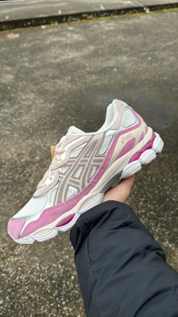 ASICS Gel-NYC Cream Mineral Beige Pink
