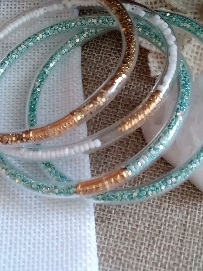 Lot de 4 bracelets - photo numéro 2
