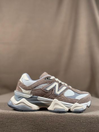 New Balance NB 9060 Driftwood  38.5