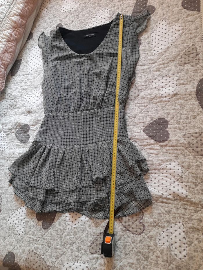 Robe MNG - photo numéro 4