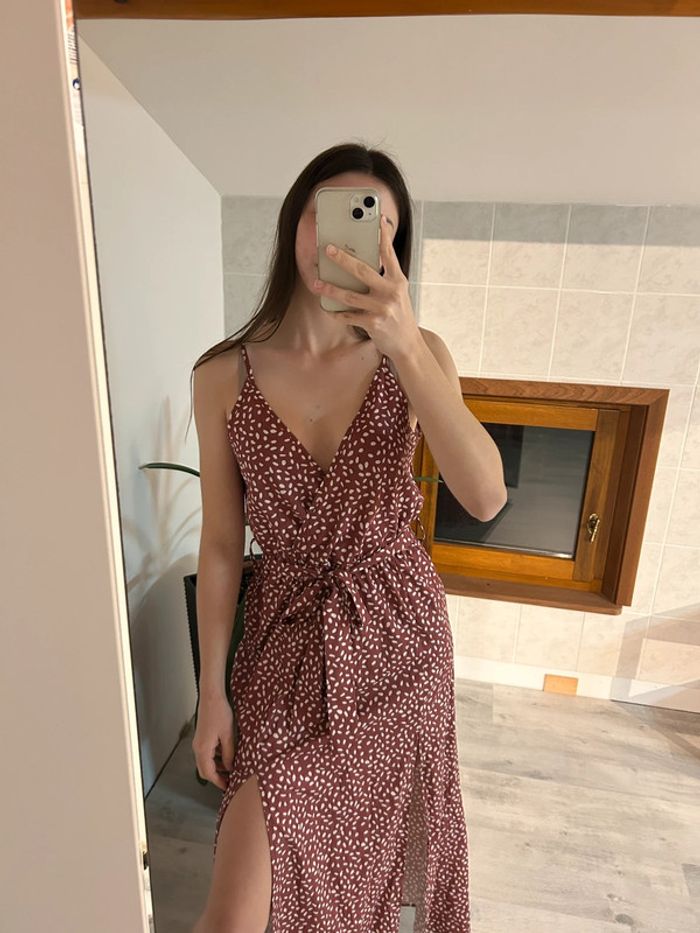 Robe longue à bretelles croisée fendue à ceinture - photo numéro 2