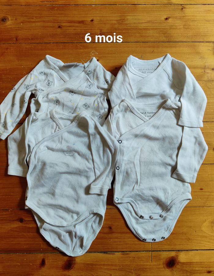 Bodies filles ou garçons 6 mois