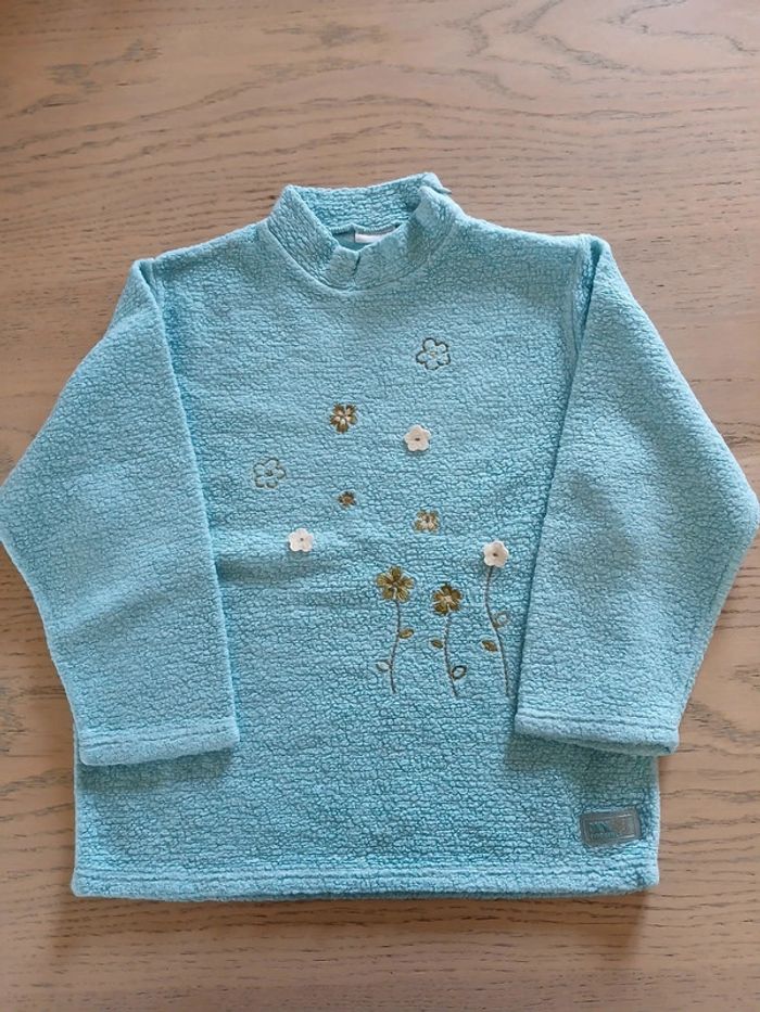 Pull fille 7 ans - photo numéro 2