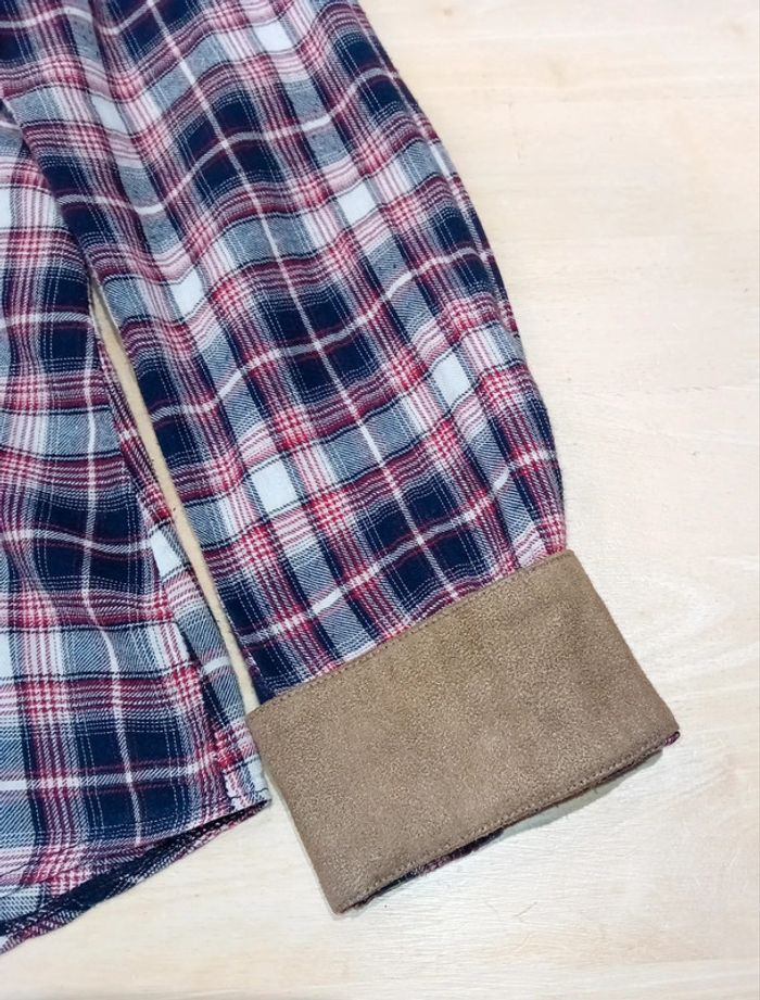 Très jolie chemise à carreaux - photo numéro 5