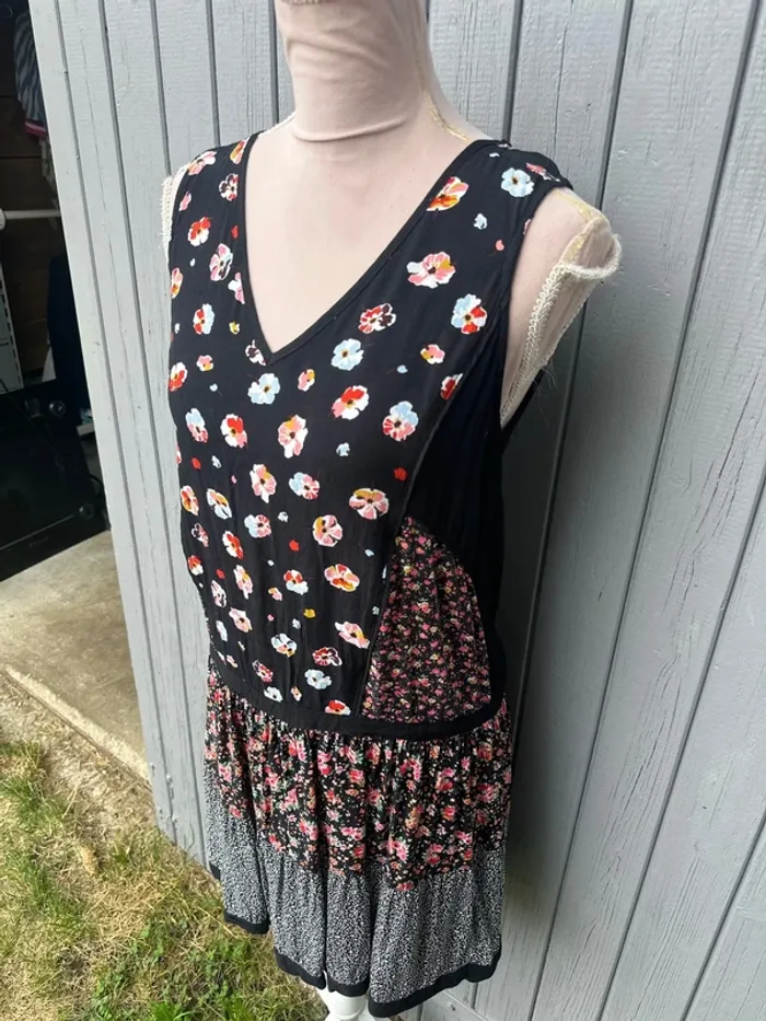 Robe été sans manches coloré fleuri etam 38/M - photo numéro 3