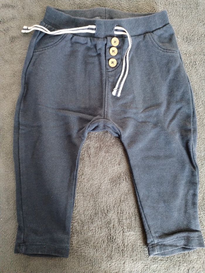 Lot de 3 joggings 9 mois Kiabi - photo numéro 2