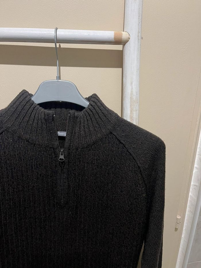 Pull brun à col roulé - photo numéro 2