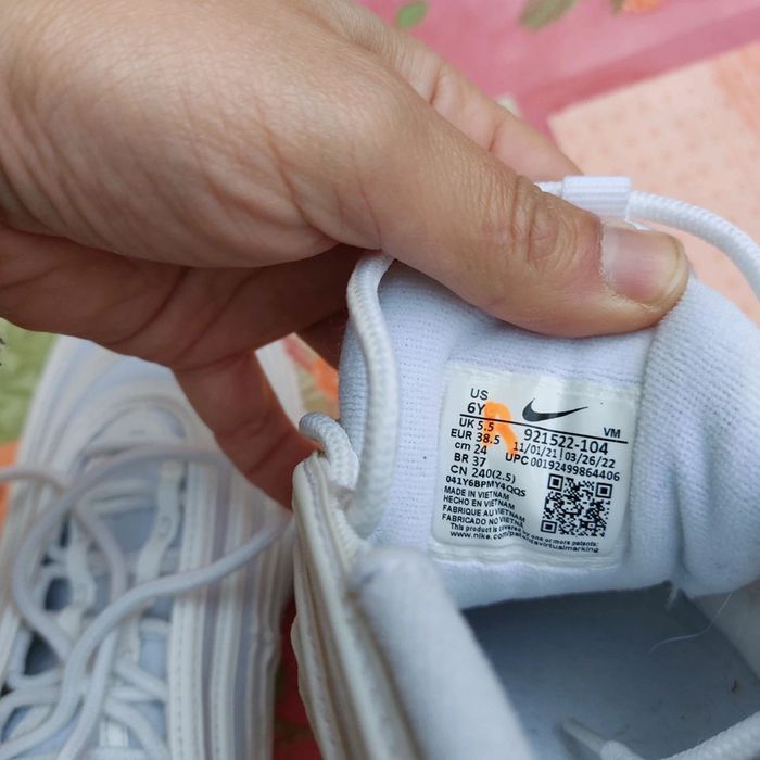 Magnifiques Nike pour 38 - photo numéro 7