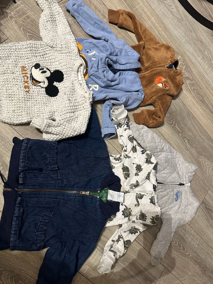 Lot vêtements bébé garçon 9-12 mois - photo numéro 4