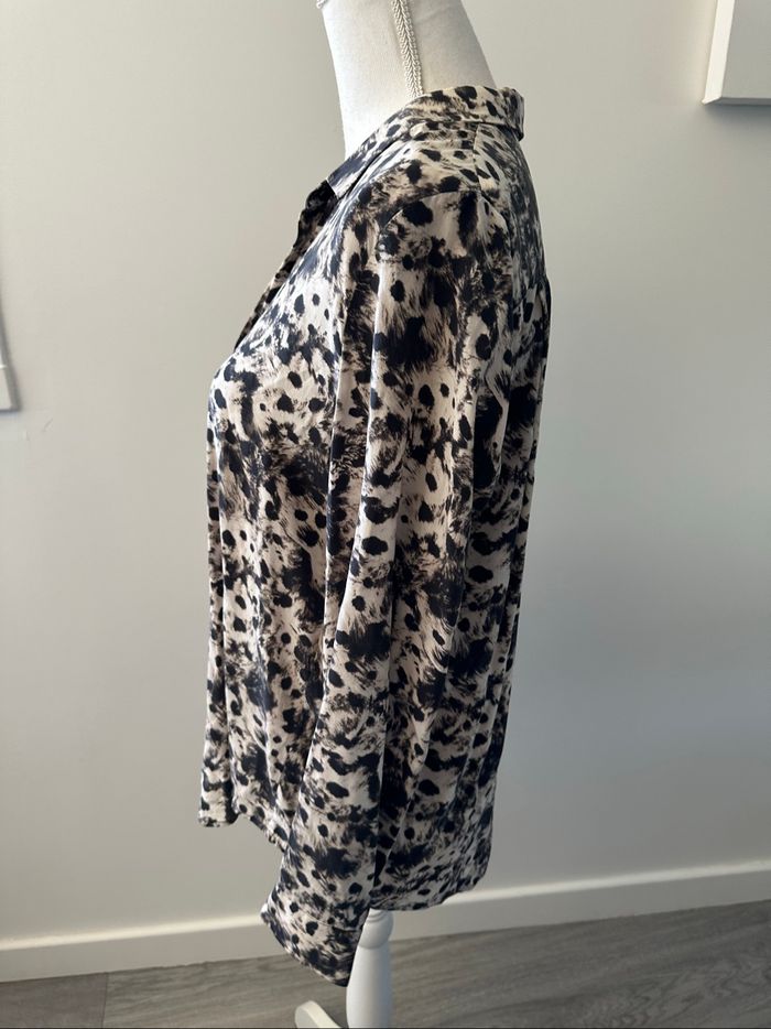 Chemisier en soie léopard The Kooples T40 L - photo numéro 4