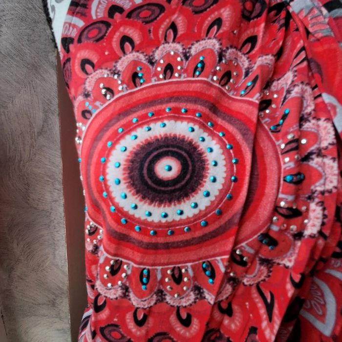 Haut taille34 #desigual - photo numéro 2