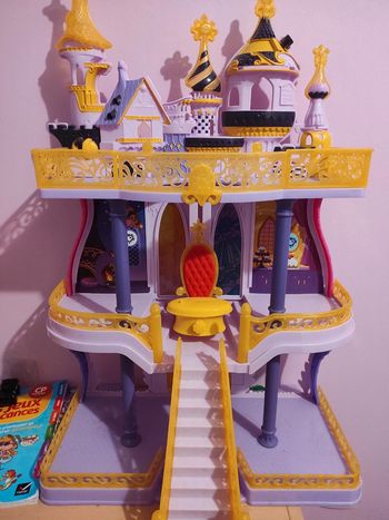 G4 My Little Pony mein kleines pequeno Poney Castle Canterlot #geektradeponeyg4
