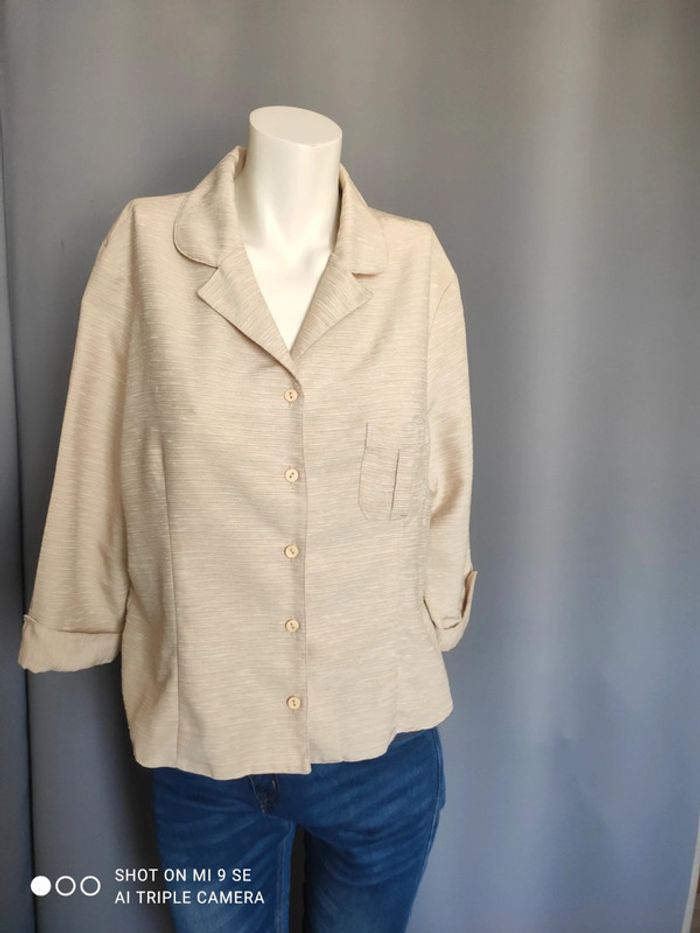 Veste Celaia beige taille 42 très bon état - photo numéro 2