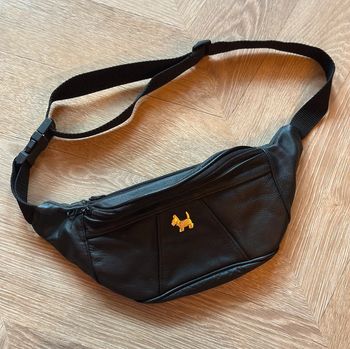 Banane vintage noire logo doré Chipie – Années 90