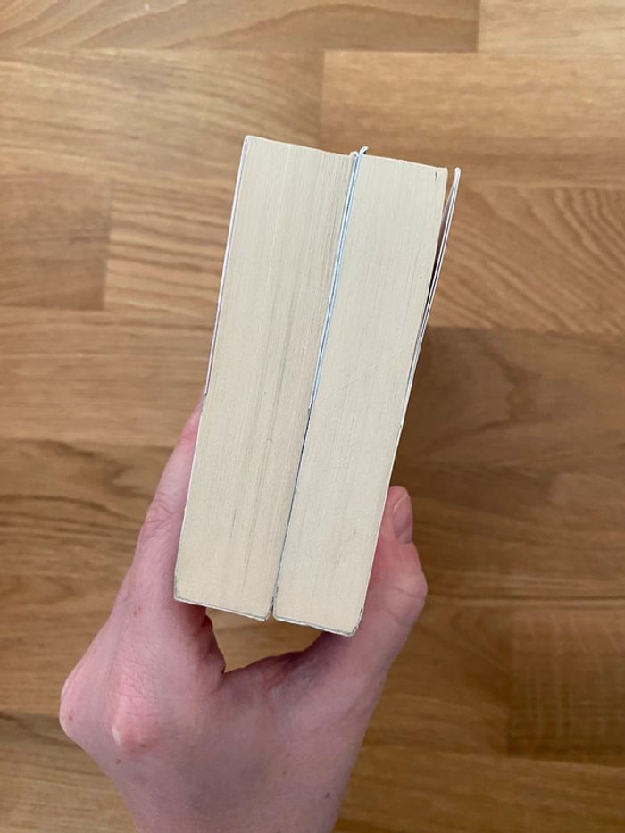 Lot livres série complète le contrat tome 1,2,3 Hugo poche new romance - photo numéro 6