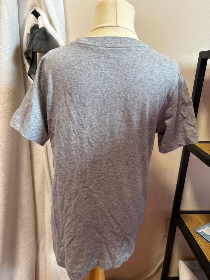 T shirt garçon taille 128 - photo numéro 4