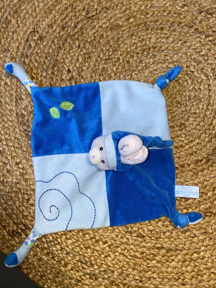 Doudou lapin bleu - photo numéro 2