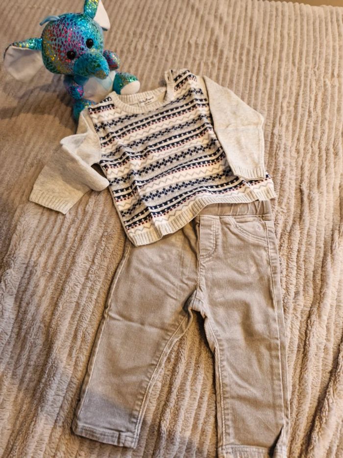 Ensemble pull Mayoral et pantalon velours Obaibi 12 moi