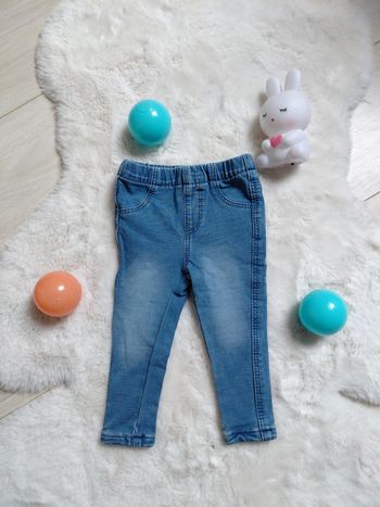 Jean fille Primark 6-9 mois