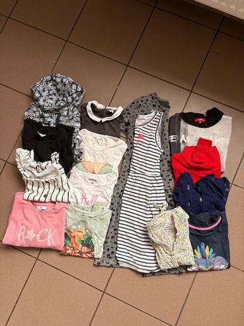Lot Vêtements fille - Taille 8 et 10ans