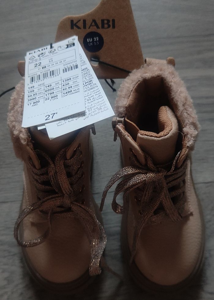 Bottines fourrées taille 22 - photo numéro 6