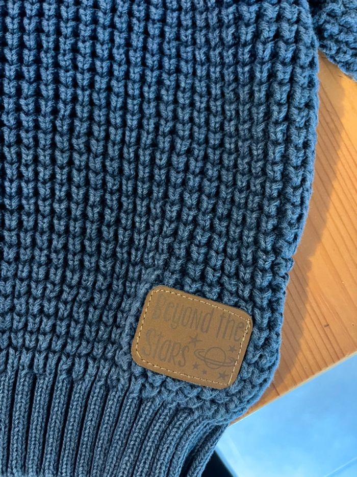 Pull bleu - photo numéro 2