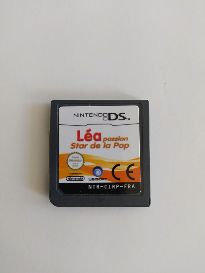 Jeu DS " Léa passion star de la pop"