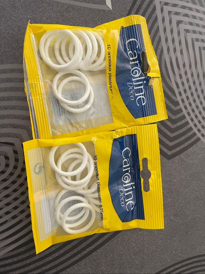 Anneaux pour rideaux ou autre