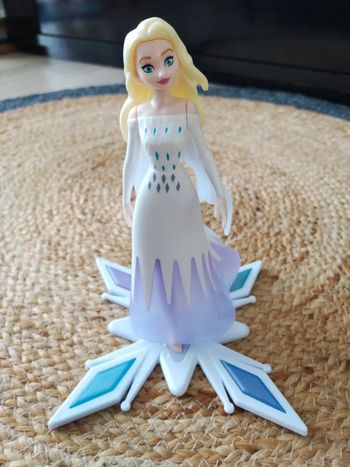 Figurine la reine des neiges