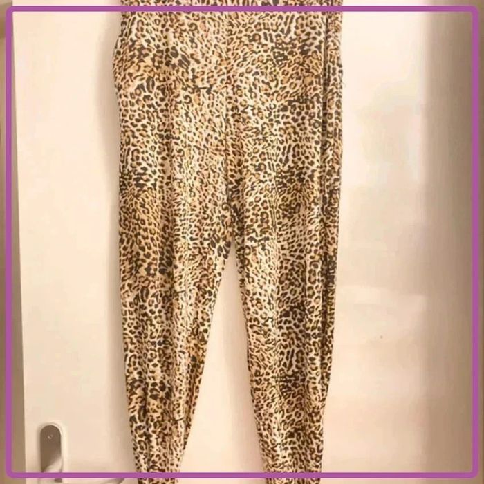🎀🎀 Lot deux pantalons sarouels taille 42/44🎀🎀 - photo numéro 2