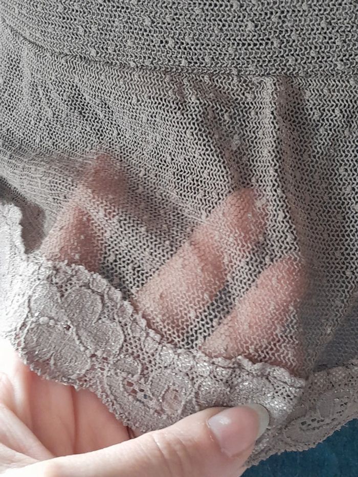 Débardeur en mèche et dentelle transparence - photo numéro 6