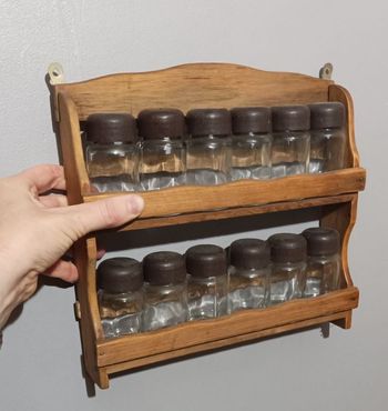 Porte épices et 12 pots à épices vintage