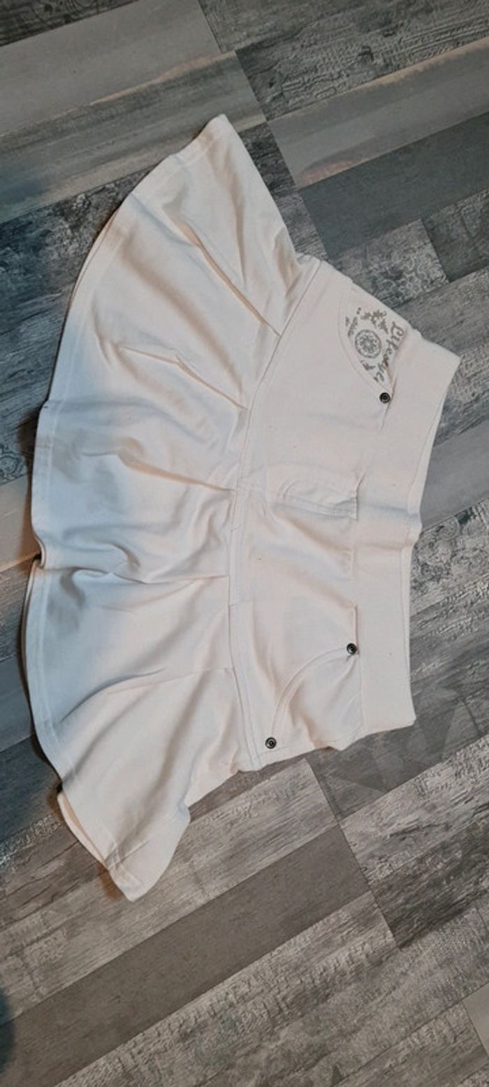 Jupe blanche - photo numéro 4