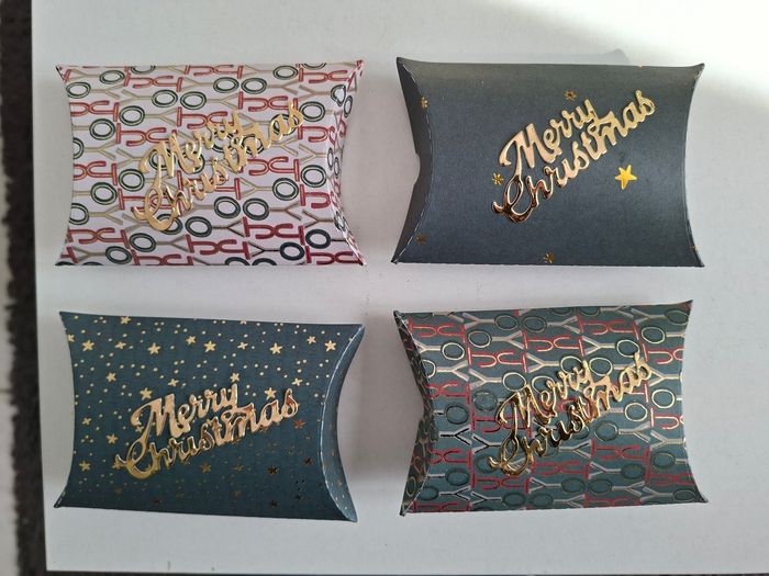 Lot de 4 boîtes cadeaux