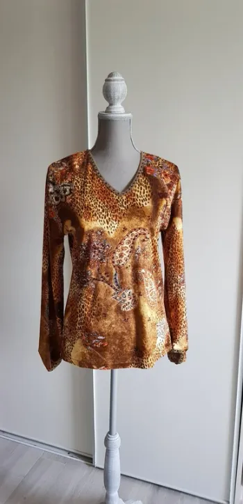 Pull / sweat-shirt manches longue