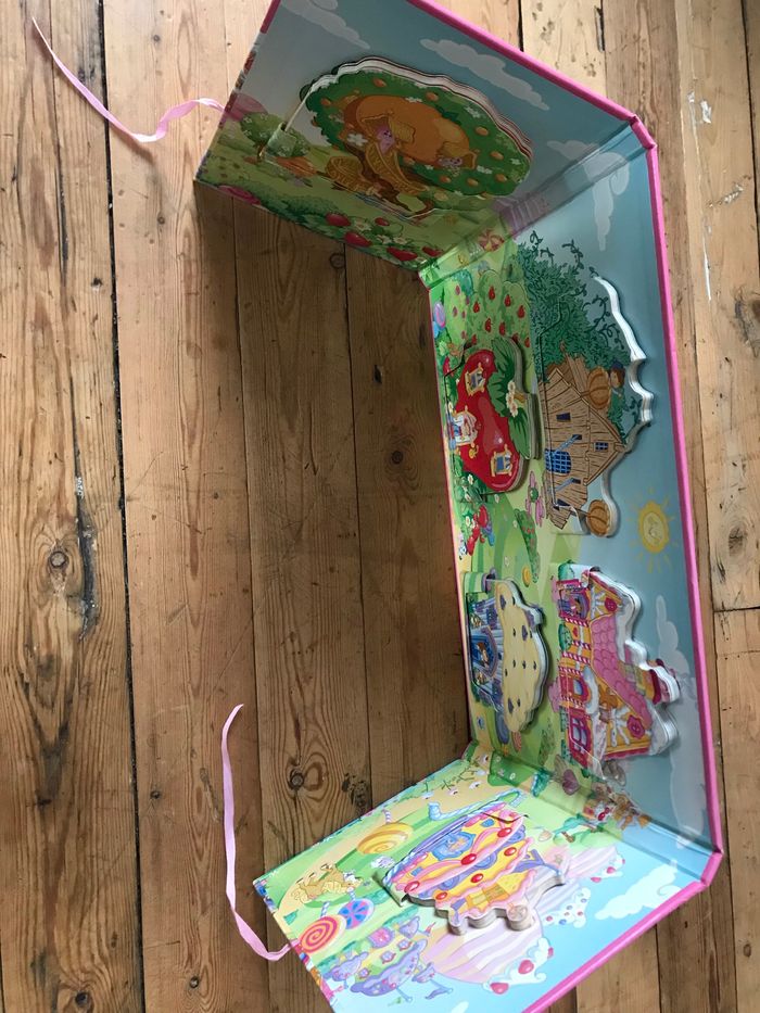 6 petits livres avec Charlotte aux fraises et tous ses amis - photo numéro 4